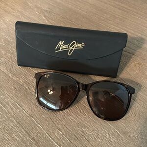 Maui Jim Isola Oversized Sunglasses